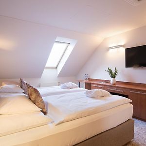 Duplex Suite